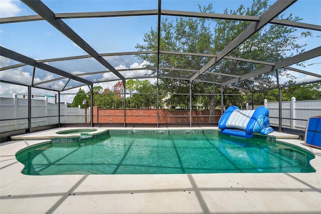 1224 Blackwater Pond Dr, Orlando, FL 32828 - view of pool with a fenced backyard, glass enclosure, and a pool with connected hot tub