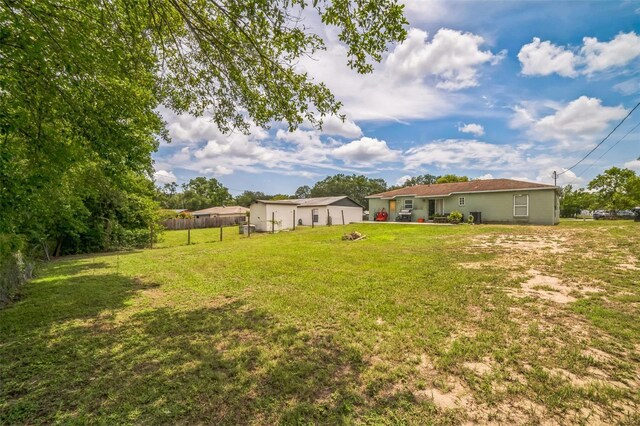 6401 Fortune Ln, Apopka, FL 32712 - view of yard