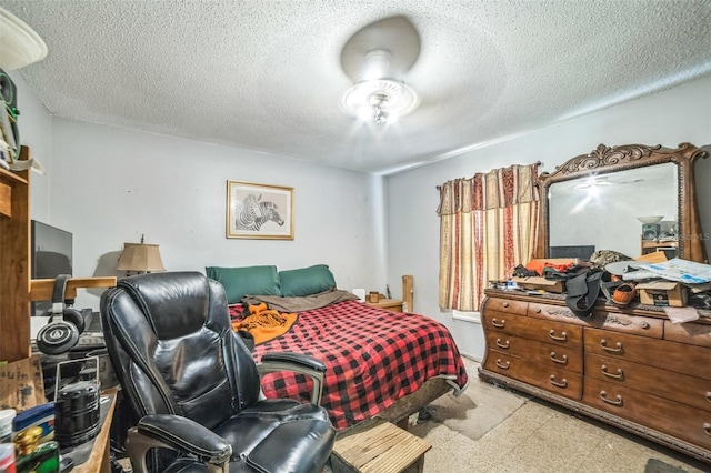 6401 Fortune Ln, Apopka, FL 32712 - bedroom with tile patterned floors and a textured ceiling