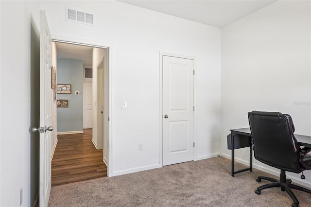 785 Orchid Grove Blvd, Davenport, FL 33837 - home office with carpet flooring