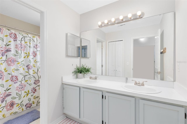 4478 Yachtmans Ct, Orlando, FL 32812 - full bath featuring double vanity and a shower with curtain