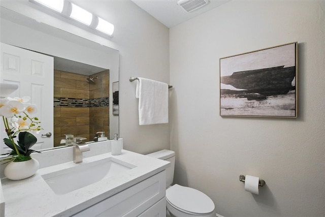 841 Wesson Ct, Casselberry, FL 32707 - bathroom featuring tiled shower and vanity