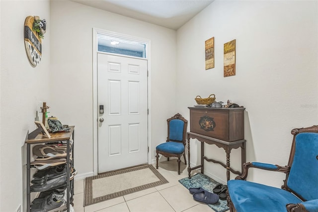 819 Lucent Sands Ct, Brandon, FL 33511 - entrance foyer featuring light tile patterned floors