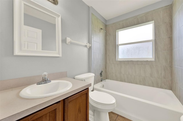 2713 Eagle Glen Cir, Kissimmee, FL 34746 - full bathroom featuring vanity, bathing tub / shower combination, and tile patterned floors