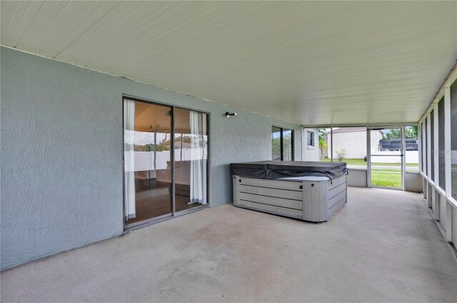 845 Valnera Ct, Kissimmee, FL 34758 - sunroom / solarium featuring a hot tub