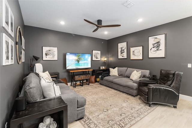 971 Braewood Dr, Clermont, FL 34715 - living room with ceiling fan, recessed lighting, and light wood-style floors