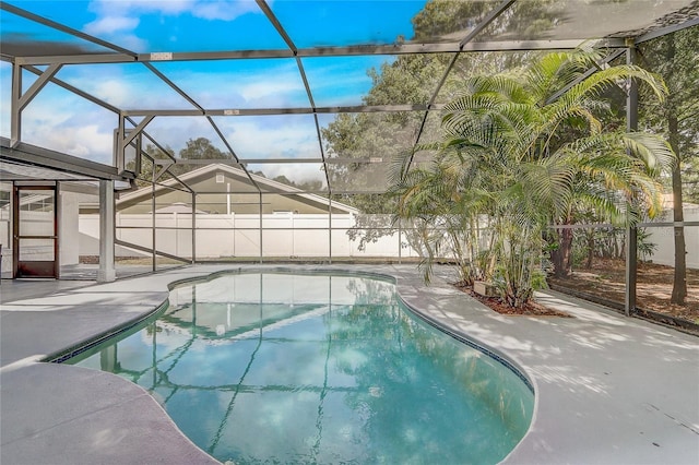 1921 Heathwood Dr, Winter Park, FL 32792 - view of pool with a patio area, a fenced backyard, and a lanai