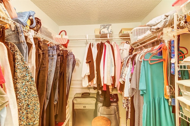 2031 Wekiva Reserve Blvd, Apopka, FL 32703 - view of walk in closet