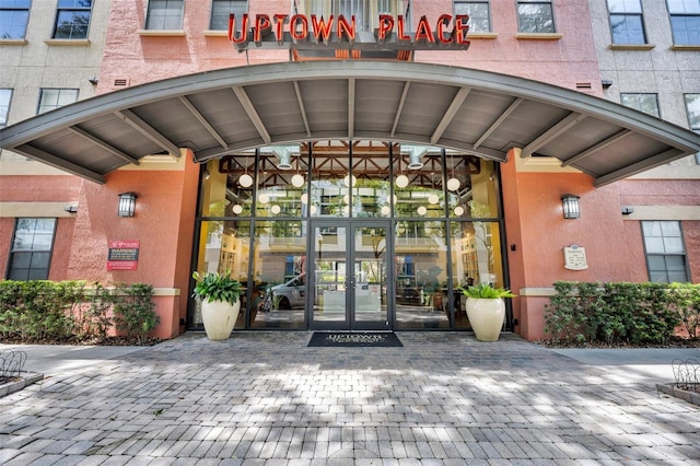 911 N Orange Ave Unit 443, Orlando, FL 32801 - property entrance featuring french doors