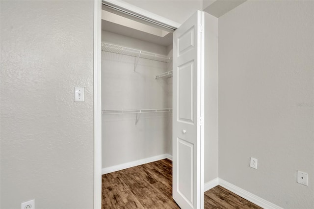 911 N Orange Ave Unit 443, Orlando, FL 32801 - view of closet