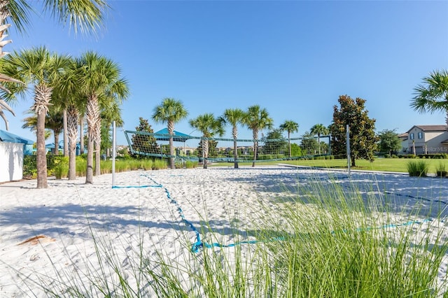 8912 Rhodes St, Kissimmee, FL 34747 - view of community with volleyball court