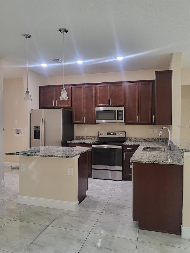 2457 Tracy Ln, Deltona, FL 32738 - photo 7