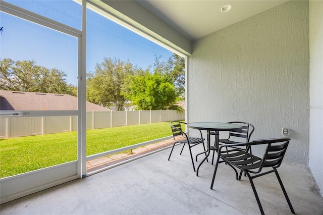 2782 Cedar Knoll Dr, Apopka, FL 32712 - sunroom / solarium with outdoor dining space