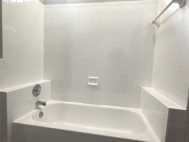 926 Freshmeadow Ct, Apopka, FL 32703 - full bathroom featuring bathtub / shower combination