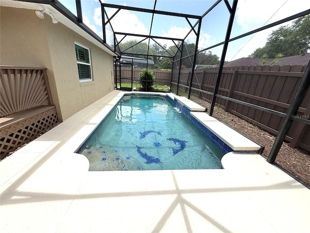 926 Freshmeadow Ct, Apopka, FL 32703 - view of pool with a fenced backyard and glass enclosure