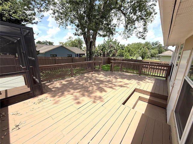 926 Freshmeadow Ct, Apopka, FL 32703 - wooden deck with a fenced backyard