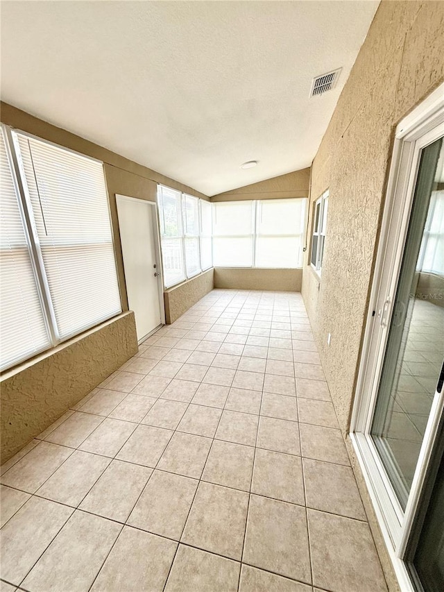 926 Freshmeadow Ct, Apopka, FL 32703 - unfurnished sunroom featuring lofted ceiling and tile patterned floors