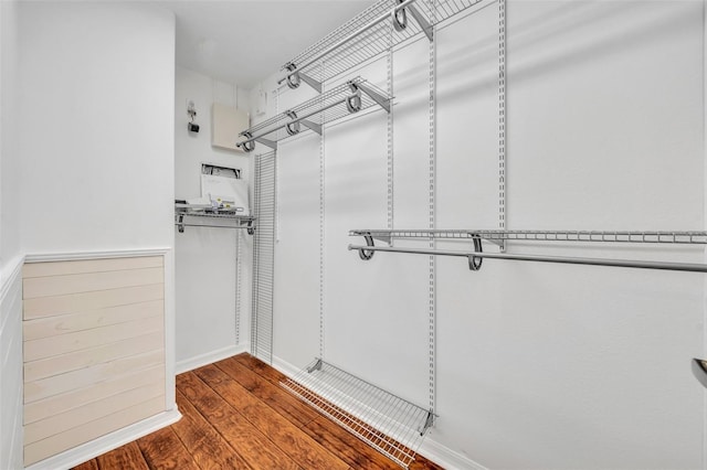 1534 Barking Deer Cv, Casselberry, FL 32707 - walk in closet featuring dark wood-type flooring