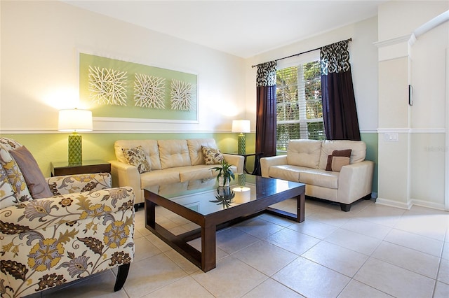2669 Manesty Ln, Kissimmee, FL 34747 - living area featuring light tile patterned floors and baseboards