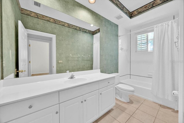 307 Running Wind Ln, Maitland, FL 32751 - bathroom featuring vanity, tile patterned floors, and shower / tub combo