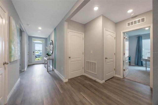1902 Walnut Creek Dr, Kissimmee, FL 34744 - corridor featuring dark wood-style flooring and recessed lighting