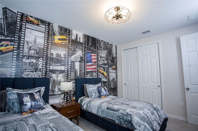 9071 Sunshine Ridge Loop, Kissimmee, FL 34747 - carpeted bedroom featuring a closet and baseboards