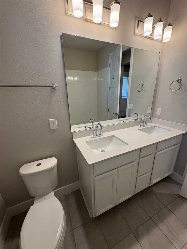 2318 Raven Ridge Rd, Minneola, FL 34715 - bathroom featuring tile patterned flooring and double vanity