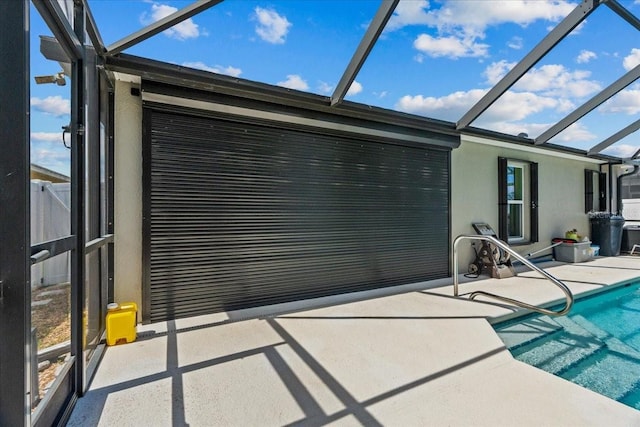 1787 Attilburgh Blvd, Melbourne, FL 32904 - swimming pool with a patio area and glass enclosure