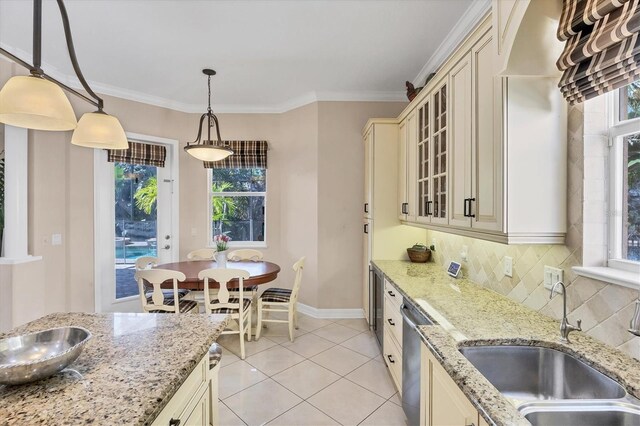 811 Laguna Dr, Venice, FL 34285 - photo 18