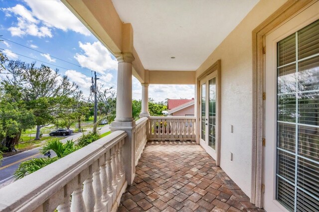811 Laguna Dr, Venice, FL 34285 - photo 40
