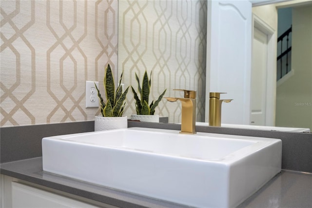 1097 Trappers Trail Loop, Davenport, FL 33896 - detailed view of vanity