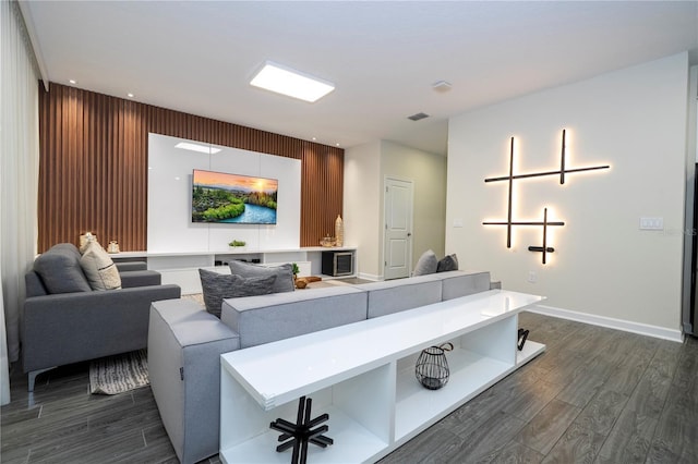 1097 Trappers Trail Loop, Davenport, FL 33896 - cinema featuring dark wood-style flooring and recessed lighting