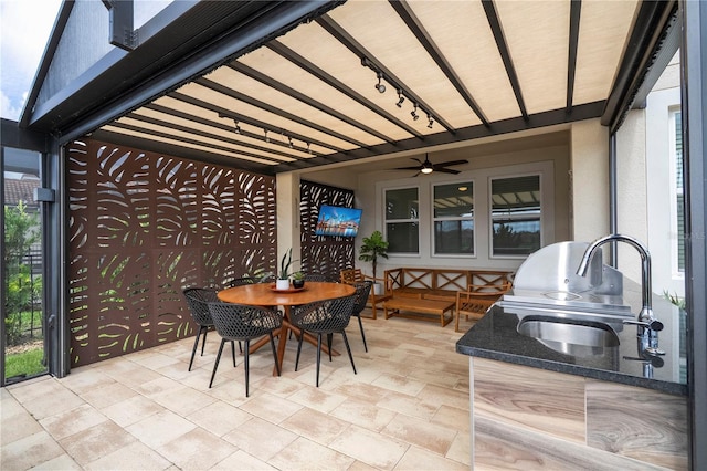 1097 Trappers Trail Loop, Davenport, FL 33896 - view of patio with outdoor dining area and ceiling fan
