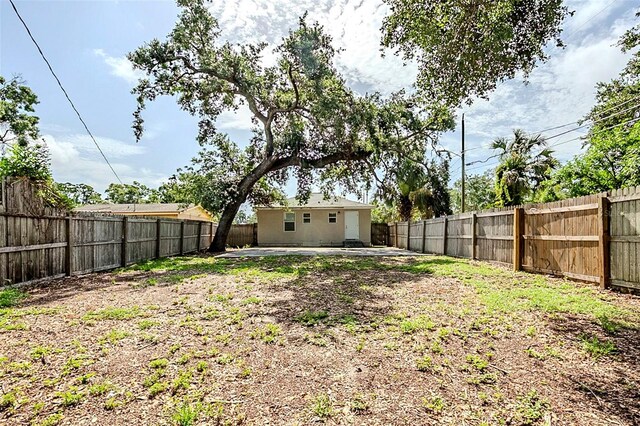 1769 Dayton St S, Saint Petersburg, FL 33712 - photo 32