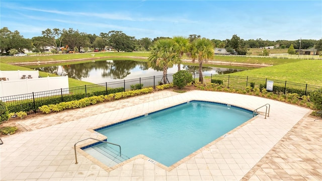 200 Feltrim Reserve Blvd, Davenport, FL 33837 - view of swimming pool with a water view