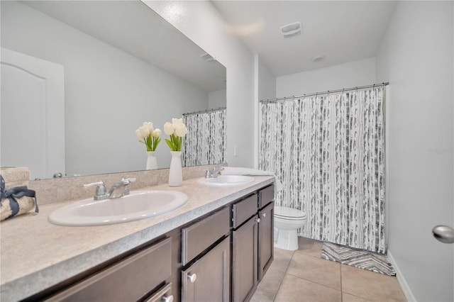 200 Feltrim Reserve Blvd, Davenport, FL 33837 - bathroom with double vanity, tile patterned floors, and a shower with shower curtain