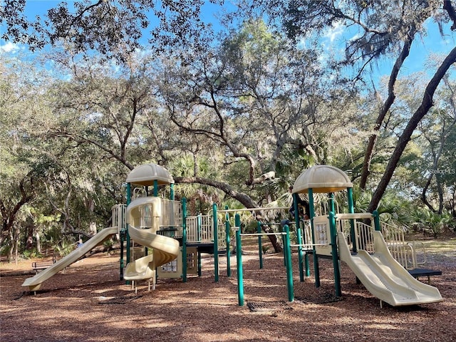 1441 Foxtail Ct, Lake Mary, FL 32746 - community play area with view of wooded area