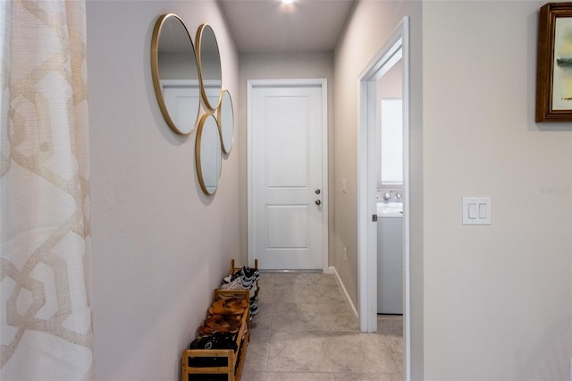 5029 Grand Teton Ct, Deland, FL 32724 - corridor featuring baseboards