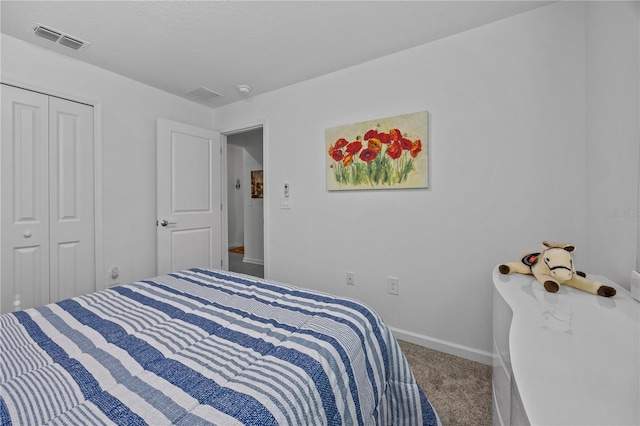 873 Daring Dr, Davenport, FL 33837 - carpeted bedroom featuring baseboards and a closet