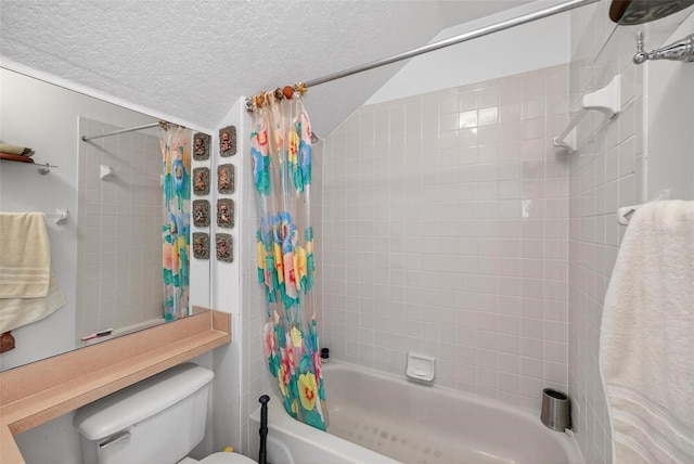 2076 Shannon Lakes Blvd, Kissimmee, FL 34743 - bathroom featuring shower / bath combo with shower curtain and a textured ceiling