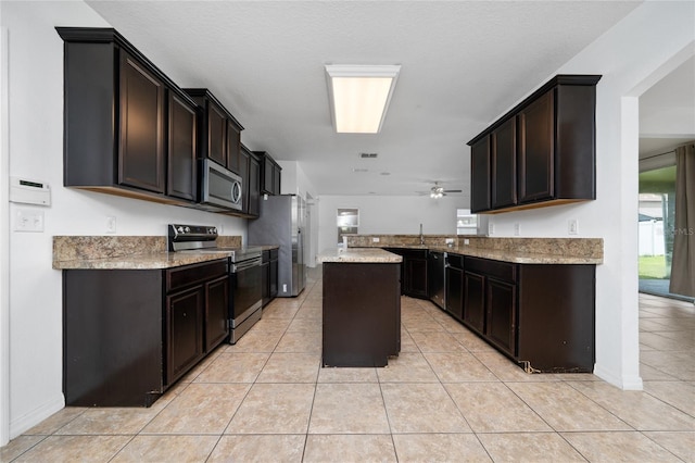1951 Betsy Ross Ln, Saint Cloud, FL 34769 - photo 9