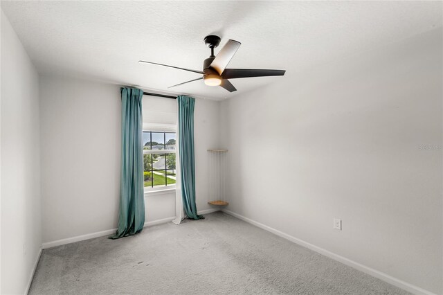 4301 Creek Bank Dr, Kissimmee, FL 34744 - photo 24
