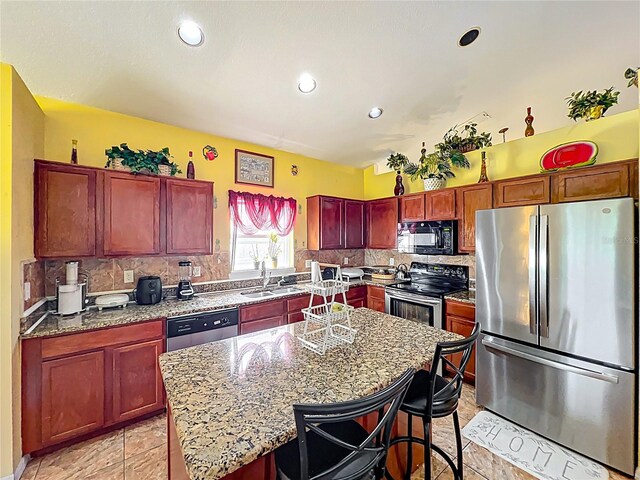 7939 Riffle Ln, Orlando, FL 32818 - photo 12