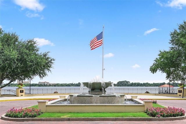4709 Fox St, Orlando, FL 32814 - view of community featuring a water view