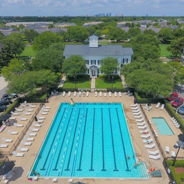 4709 Fox St, Orlando, FL 32814 - view of community pool