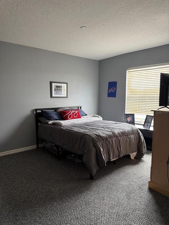 5040 Rock Rose Loop, Sanford, FL 32771 - carpeted bedroom featuring a textured ceiling