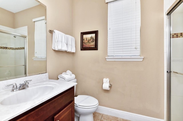 4123 Oaktree Dr, Davenport, FL 33837 - full bathroom with tiled shower, vanity, and tile patterned flooring