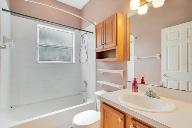 2794 Cullens Ct, Ocoee, FL 34761 - bathroom featuring vanity and shower / washtub combination