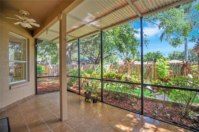 2794 Cullens Ct, Ocoee, FL 34761 - unfurnished sunroom featuring ceiling fan