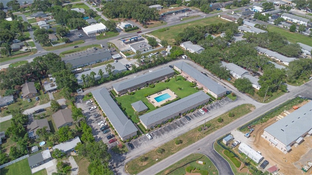 1100 E Caroline St Unit 204, Tavares, FL 32778 - view of property location featuring a pool area